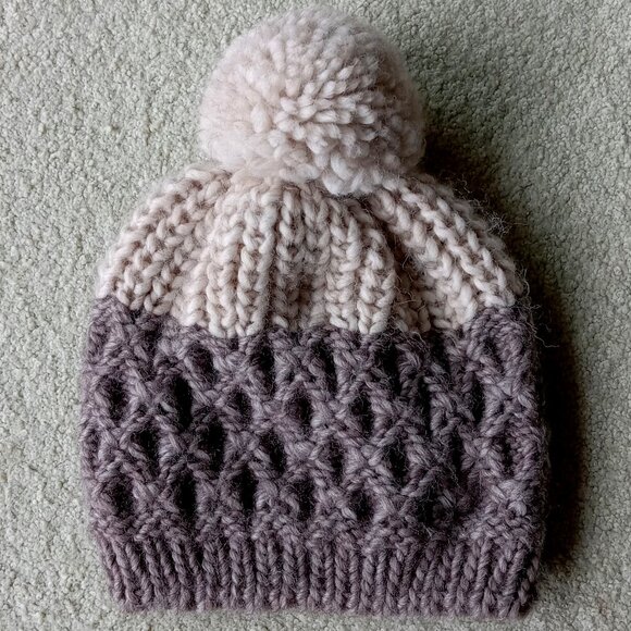 Gelso Bianco Italian Alpaca Wool Blend Beanie with Pom Pom - like new! - Picture 2 of 4